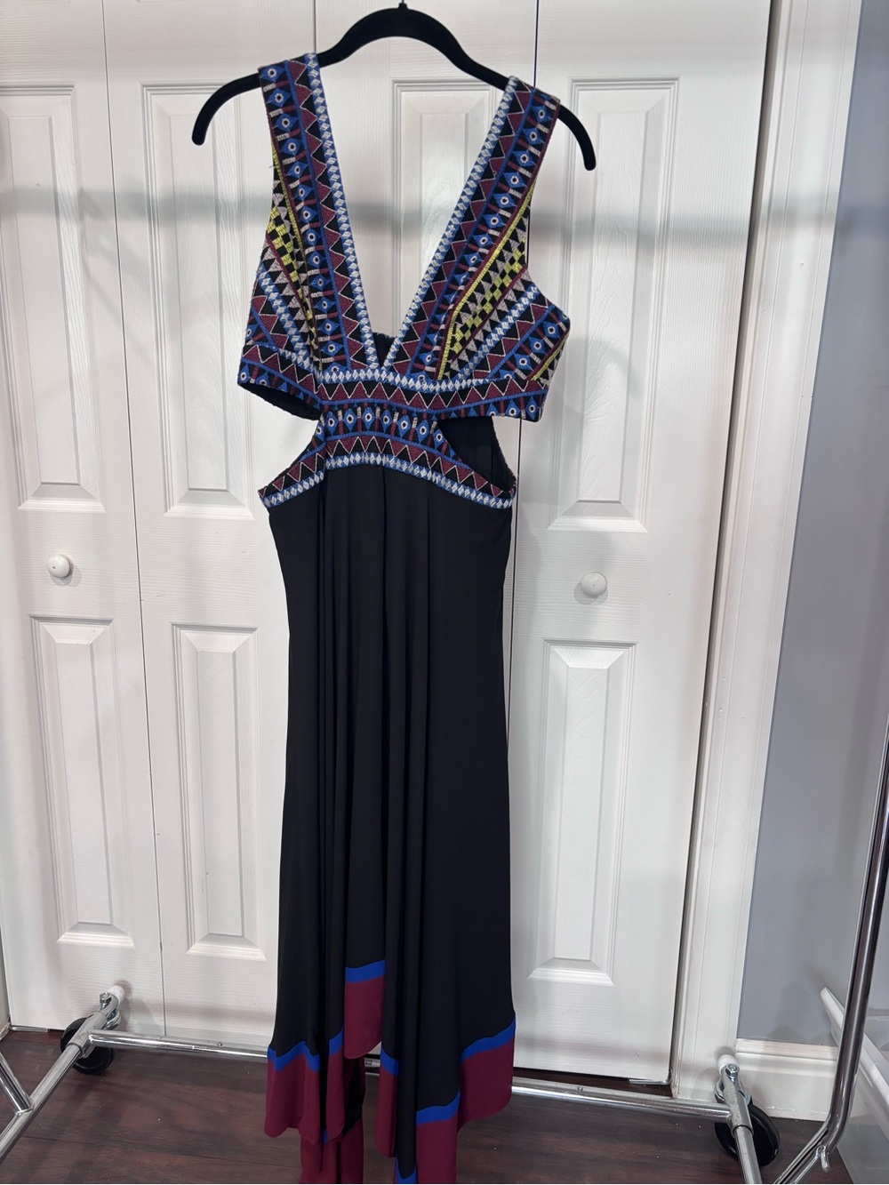 BCBGMaxAzria Black Maxi Dress with Multicolor Geometric Embroidery